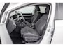 Volkswagen Golf Variant 1.0 eTSI 110pk DSG7 Life Business | Trekhaak | Achteruitrijcamera | Keyless |