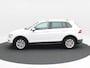 Volkswagen Tiguan 1.5 TSi 150 Pk Automaat Comfortline Business | Trekhaak | Virtual Cockpit | Adaptive Cruise | Camera | LED | Elektrische Achterklep | 17 Inch | 84.790 Km!