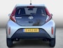 Toyota Aygo X 1.0 VVT-i MT first Apple carplay / Adaptive cruise control / Camera / Clima / Stoelverwarming / Volledig dealeronderhouden / Eerste eigenaar /