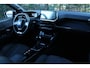 Peugeot 208 1.2 Turbo GT-Line | Cruise Control | Camera | Keyless | Carplay | Navi | Dodehoekdetectie | LED | 17 Inch