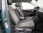 Volkswagen Tiguan Allspace 1.5 TSI Elegance 7p. | Automaat | Panoramadak | Trekhaak | Stoel/Stuur verwarming | Virtual cockpit | DAB | Navigatie | Camera | Apple carplay | Climate control | Parkeer sensoren | Schuifdak | LMV | LED |