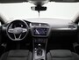 Volkswagen Tiguan Allspace 1.5 TSI Elegance 7p. | Automaat | Panoramadak | Trekhaak | Stoel/Stuur verwarming | Virtual cockpit | DAB | Navigatie | Camera | Apple carplay | Climate control | Parkeer sensoren | Schuifdak | LMV | LED |