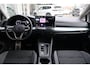Volkswagen Golf Variant 1.5 eTSI Life Edition | Wegklapbare trekhaak | Navigatie | 360 graden | PDC