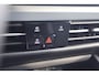 Volkswagen Golf Variant 1.5 eTSI Life Edition | Wegklapbare trekhaak | Navigatie | 360 graden | PDC