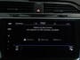 Volkswagen Tiguan R-Line 1.4 TSI 245 PK eHybrid | LED Matrix IQ | Navigatie PRO | Achteruitrijcamera | Stoel & Stuur verwarming |