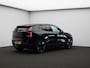 Volvo EX30 Single Motor Extended Range Ultra 69 kWh / Trekhaak / 20" Wielen / Climate Pack / Panoramadak / 360 Camera / Getint Glas / Elektrische Stoelen / Keyless /