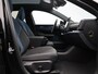 Volvo EX30 Single Motor Extended Range Ultra 69 kWh / Trekhaak / 20" Wielen / Climate Pack / Panoramadak / 360 Camera / Getint Glas / Elektrische Stoelen / Keyless /