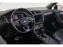 Volkswagen Tiguan 1.5 TSI ACT Highline 2x R-Line Panoramadak, Trekhaak, Volleder, Memory, LED, Virtual