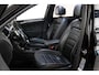 Volkswagen Tiguan 1.5 TSI ACT Highline 2x R-Line Panoramadak, Trekhaak, Volleder, Memory, LED, Virtual