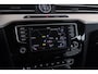 Volkswagen Passat Variant 1.8 TSI Highline | Camera | Leer/alcantara | Adap Cruise | Stoelverwarming
