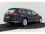 Volkswagen Passat Variant 1.8 TSI Highline | Camera | Leer/alcantara | Adap Cruise | Stoelverwarming