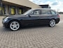 BMW 3-Serie Touring 320i Executive Sport Automaat [ fm navi,ecc,xenon,18``lmv,afn trekhaak ]