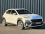 Hyundai Kona 1.6 GDI HEV HYBRID 141pk Automaat Fashion | Krell Audio I HUD I Camera | 18 Inch | Navigatie I Climate Control I