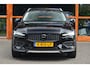 Volvo V60 Cross Country B5 AWD | Pilot-Assist | BLIS | Stoel + Stuur Verwarmd | Camera | Dealer onderhouden |