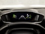 Peugeot 2008 1.2 PureTech Allure Pack (APPLE CARPLAY, 3D COCKPIT, CLIMATE, SPORTSTOELEN, LM VELGEN, GETINT GLAS, NIEUWE APK, NIEUWSTAAT)
