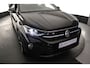 Volkswagen Taigo R-Line 1.0 TSI 110pk DSG Automaat Panoramadak, Black Style, Adaptive cruise control, Achteruitrijcamera, LED matrix koplampen, Navigatie
