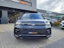 Volkswagen Tiguan 1.5 eTSI R-line Edition | Met o.a. panoramadak, elektrisch uitklapbare trekhaak en Harman Kardon audio!
