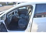 Volkswagen Golf 1.5 eTSI R-Line Business , A UITRIJ CAM , LED KOPL , CLIMATR , NAVI , CR CONTR ,