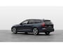 Volvo V60 2.0 T6 Plug-in hybrid AWD Essential | Driver Assist Pack | Climate Pack | Extra getint glas achter  | Charcoal hemelbekleding | Park Assist achter en voor |19" 5-triplespaaks Glossy Black Diamond Cut
