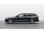 Volvo V60 2.0 T6 Plug-in hybrid AWD Essential | Driver Assist Pack | Climate Pack | Extra getint glas achter  | Charcoal hemelbekleding | Park Assist achter en voor |19" 5-triplespaaks Glossy Black Diamond Cut