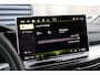 Volkswagen Golf 1.5 eHybrid 204pk DSG Life Edition | Navigatie via Carplay & Android Auto | 17 inch Nothingham velgen |