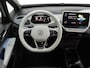 Volkswagen ID.3 First Plus 58 kWh | Matrix LED | Camera | 19" velgen | Stoel- en stuurverwarming |