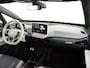 Volkswagen ID.3 First Plus 58 kWh | Matrix LED | Camera | 19" velgen | Stoel- en stuurverwarming |