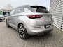 Opel Grandland 1.6 Turbo 300pk Plug-In Hybrid 4x4 GSe | Sportstoelen | Alcantara bekleding | Stoelverwarming | Achteruitrijcamera | Parkeersensoren voor en achter | Navigatiesysteem | Metallic lak |