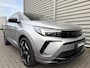 Opel Grandland 1.6 Turbo 300pk Plug-In Hybrid 4x4 GSe | Sportstoelen | Alcantara bekleding | Stoelverwarming | Achteruitrijcamera | Parkeersensoren voor en achter | Navigatiesysteem | Metallic lak |