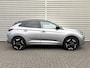 Opel Grandland 1.6 Turbo 300pk Plug-In Hybrid 4x4 GSe | Sportstoelen | Alcantara bekleding | Stoelverwarming | Achteruitrijcamera | Parkeersensoren voor en achter | Navigatiesysteem | Metallic lak |