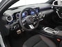 Mercedes-Benz A-klasse 180 Business Solution AMG | Panoramaschuifdak | Premium plus | Head-Up | Stoelverwarming | Achteruitrijcamera |  MULTIBEAM LED |