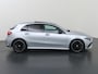 Mercedes-Benz A-klasse 180 Business Solution AMG | Panoramaschuifdak | Premium plus | Head-Up | Stoelverwarming | Achteruitrijcamera |  MULTIBEAM LED |