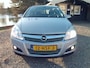 Opel Astra 1.6 Edition Automaat - Airco Tweede kerstdag open van 10:00- tot 15:00 uur