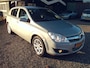 Opel Astra 1.6 Edition Automaat - Airco Tweede kerstdag open van 10:00- tot 15:00 uur