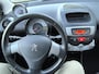 Peugeot 107 1.0 Envy Airco, electr ruiten, 5drs, blue tooth.