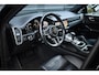 Porsche Cayenne Coupé 3.0 E-Hybrid 462pk SportDesign | Pano | Massage | 360 Camera | Stoelventilatie | Luchtvering | Bose | Orig. NL |