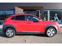 Hyundai Kona Electric EV Fashion 64 kWh | Achteruitrijcamera | Apple Carplay/Android Auto|telefoonintegratie premium | Extra getint glas