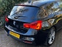 BMW 1-Serie 118i M-Sport AUTOMAAT *RIJKLAAR* High Executive|NL Auto| ALCANTARA SPORTSTOELEN| DEALER ODH|18"LMV|FULL LED|NAVI|
