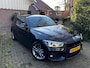 BMW 1-Serie 118i M-Sport AUTOMAAT *RIJKLAAR* High Executive|NL Auto| ALCANTARA SPORTSTOELEN| DEALER ODH|18"LMV|FULL LED|NAVI|