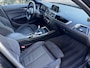 BMW 1-Serie 118i M-Sport AUTOMAAT *RIJKLAAR* High Executive|NL Auto| ALCANTARA SPORTSTOELEN| DEALER ODH|18"LMV|FULL LED|NAVI|