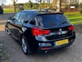 BMW 1-Serie 118i M-Sport AUTOMAAT *RIJKLAAR* High Executive|NL Auto| ALCANTARA SPORTSTOELEN| DEALER ODH|18"LMV|FULL LED|NAVI|