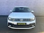 Volkswagen Tiguan 1.5 TSI ACT Highline Business R-line | Elektrisch bedienbare bestuurdersstoel | 360 graden camera | Parkeersensoren voor + achter | Panorama dak | Elektrisch schuif/kantel dak | Elektrisch bedienbare trekhaak | 19 Inch lichtmetalen velgen | Elektrisch bedienbare achterklep | Lederen bekleding | DSG Automaat |