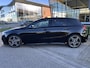 Mercedes-Benz A-klasse 200 Business Solution AMG! / Pano / Automaat / Sfeerverlichting / Stoelverw. / PDC V+A / 18'' LMV /