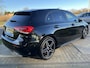 Mercedes-Benz A-klasse 200 Business Solution AMG! / Pano / Automaat / Sfeerverlichting / Stoelverw. / PDC V+A / 18'' LMV /