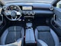 Mercedes-Benz A-klasse 200 Business Solution AMG! / Pano / Automaat / Sfeerverlichting / Stoelverw. / PDC V+A / 18'' LMV /
