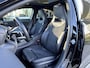 Mercedes-Benz A-klasse 200 Business Solution AMG! / Pano / Automaat / Sfeerverlichting / Stoelverw. / PDC V+A / 18'' LMV /