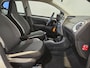 Toyota Aygo 1.0 VVT-i x-play / Camera / CarPlay / NL Auto