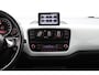 Volkswagen Up! 1.0 White! | Stoelverwarming | Airco | Navigatie uitneembaar |