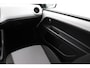 Volkswagen Up! 1.0 White! | Stoelverwarming | Airco | Navigatie uitneembaar |