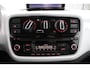 Volkswagen Up! 1.0 White! | Stoelverwarming | Airco | Navigatie uitneembaar |